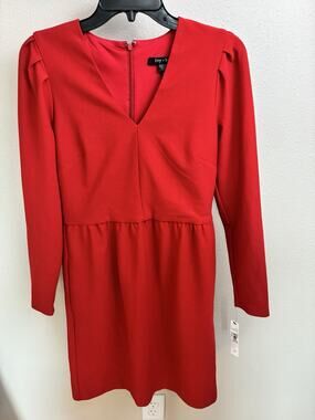 Ivy + Blu Red Long Sleeve Sheath Dress Polyester Spandex V-Neck Size 4 NWT